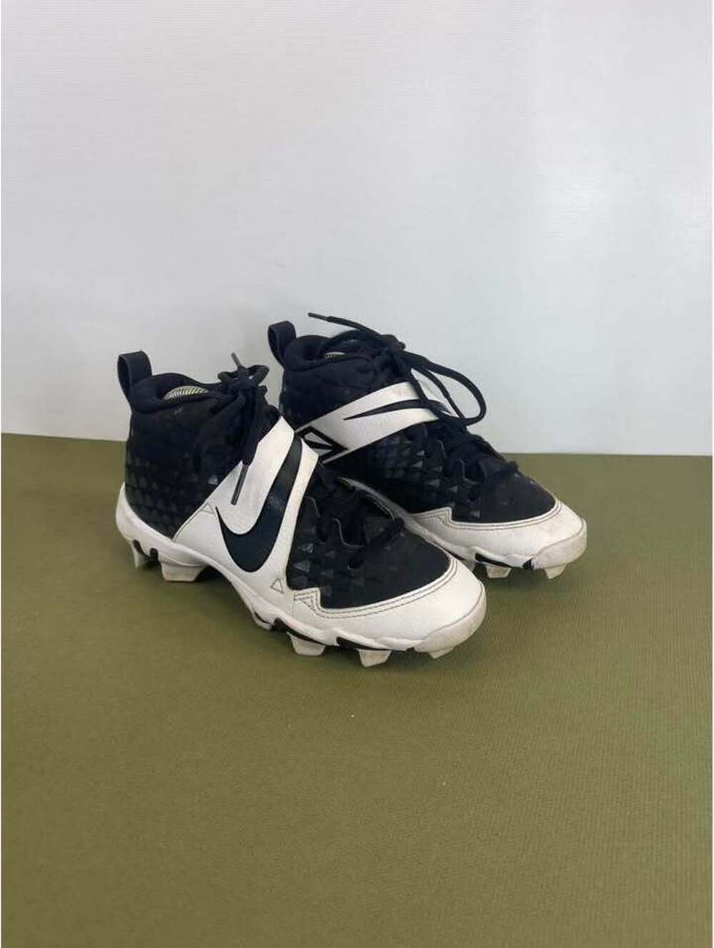 Nike Force Trout 6 Keystone Youth Baseball Cleats Black White 3Y